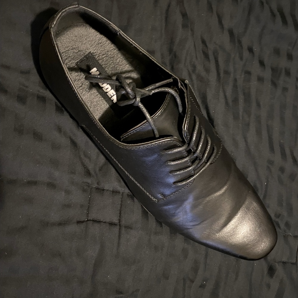 Madden Dress shoes